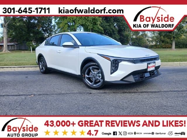 2026 Kia K4 LXS — photo 1 of 46