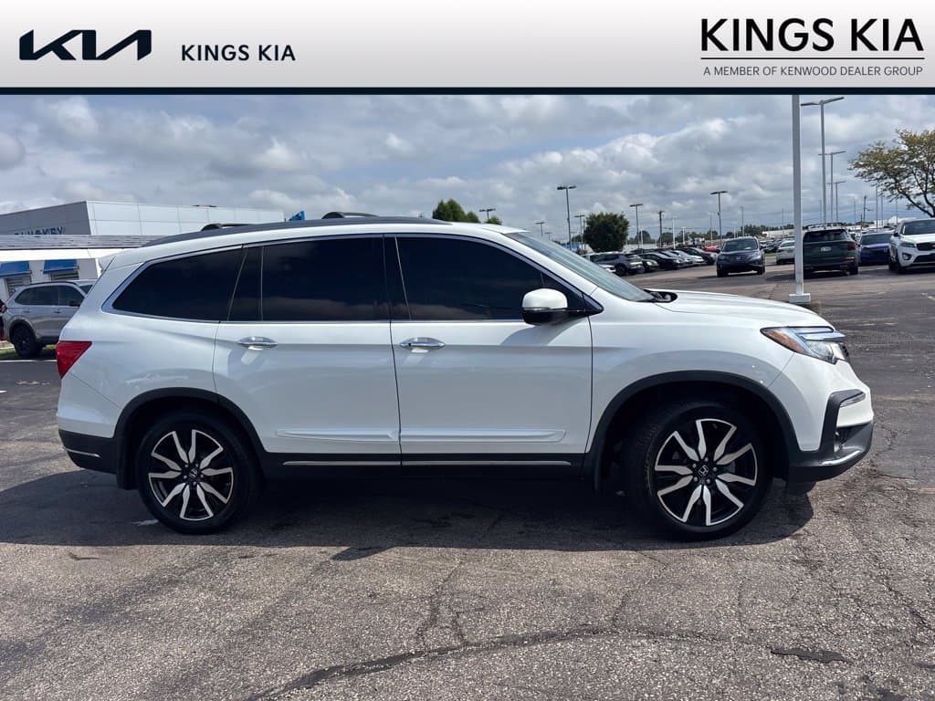 2022 Honda Pilot Elite — photo 1 of 11