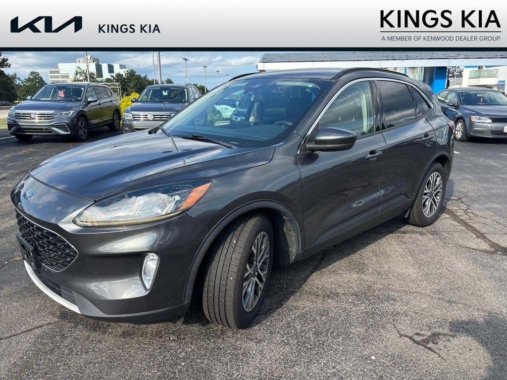 2020 Ford Escape SEL — photo 1 of 11