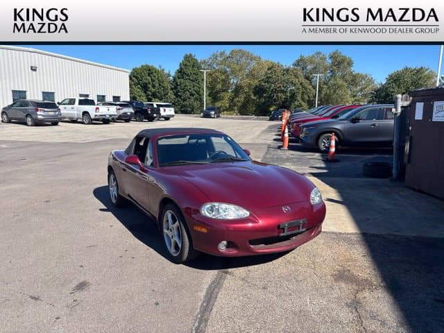 2003 Mazda MX-5 Miata Base — photo 1 of 11