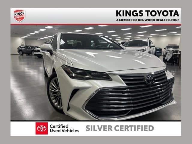 2019 Toyota Avalon Limited — photo 1 of 23