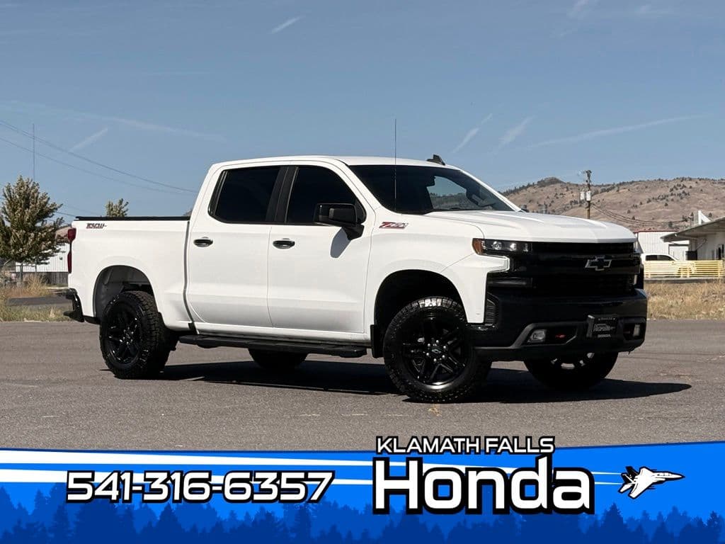 2021 Chevrolet Silverado 1500 LT Trail Boss — photo 1 of 31