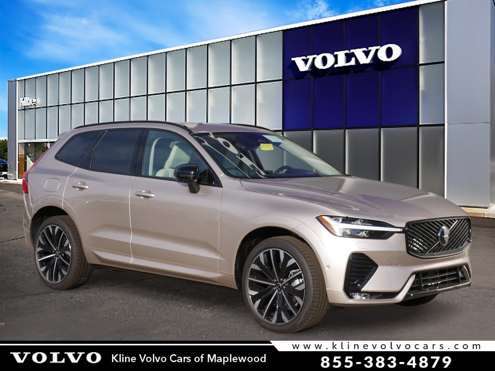2027 Volvo XC60 Ultra — photo 1 of 10