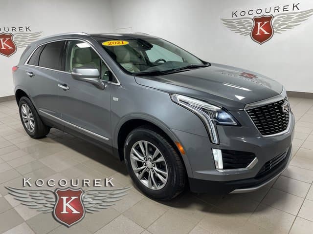 2021 Cadillac XT5 Base — photo 1 of 40