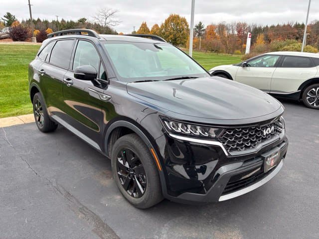 2022 Kia Sorento X-Line S — photo 1 of 6