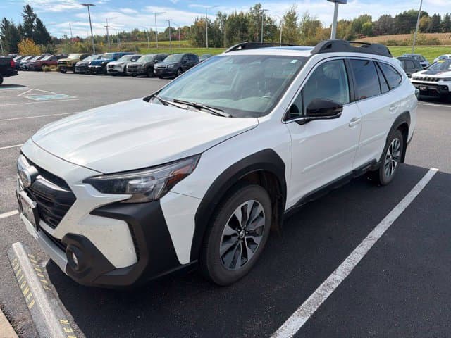 2023 Subaru Outback Limited — photo 1 of 4