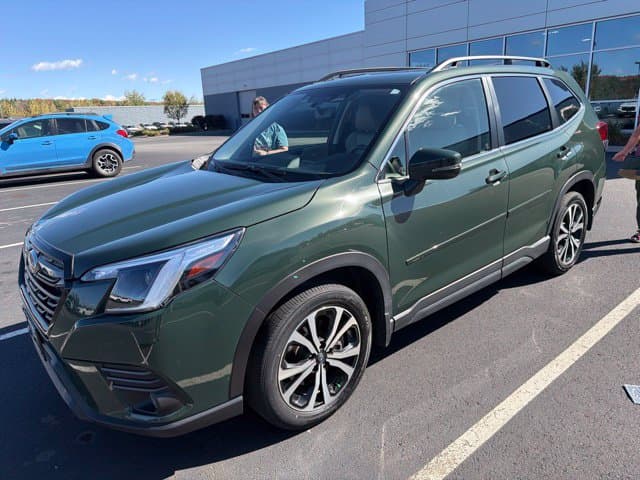 2023 Subaru Forester Limited — photo 1 of 6