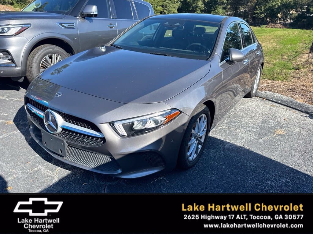 2020 Mercedes-Benz A-Class A 220 — photo 1 of 3