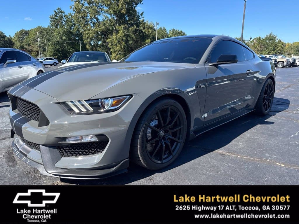 2018 Ford Mustang Shelby GT350 — photo 1 of 37