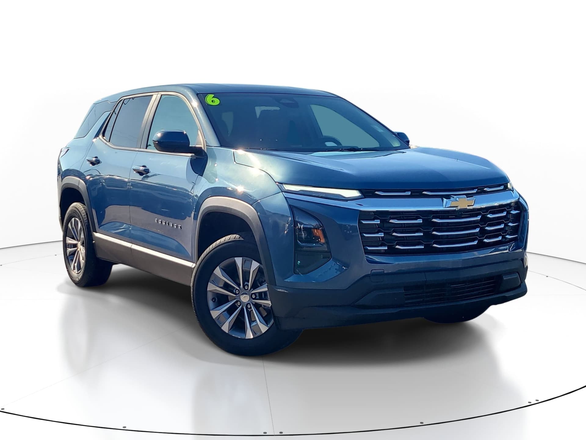 2026 Chevrolet Equinox FWD LT — photo 1 of 30