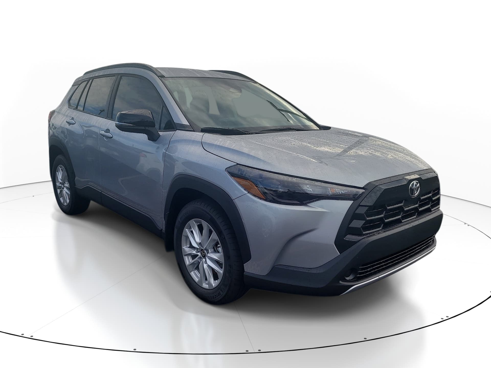 2026 Toyota Corolla Cross LE — photo 1 of 10