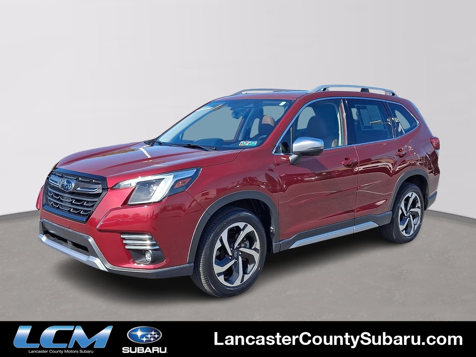 2022 Subaru Forester Touring — photo 1 of 34