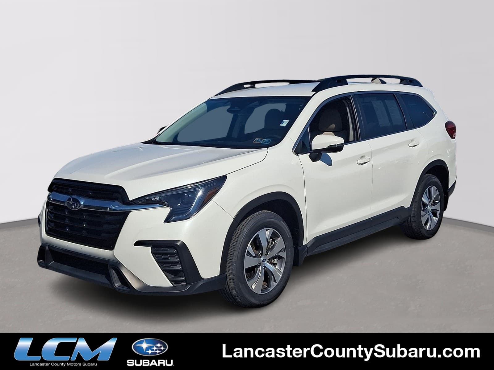 2023 Subaru Ascent Premium — photo 1 of 31