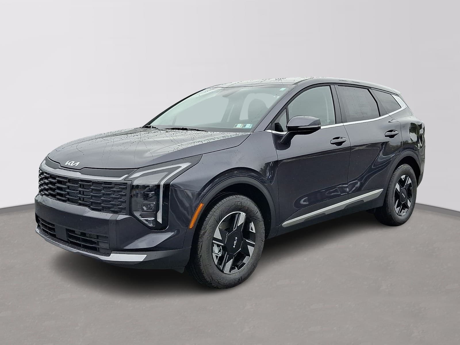 2027 Kia Sportage LX — photo 1 of 20