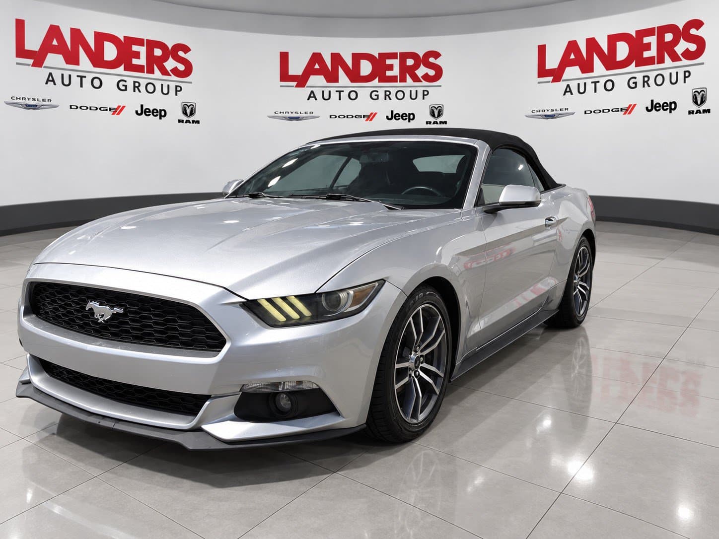 2016 Ford Mustang EcoBoost Premium — photo 1 of 25