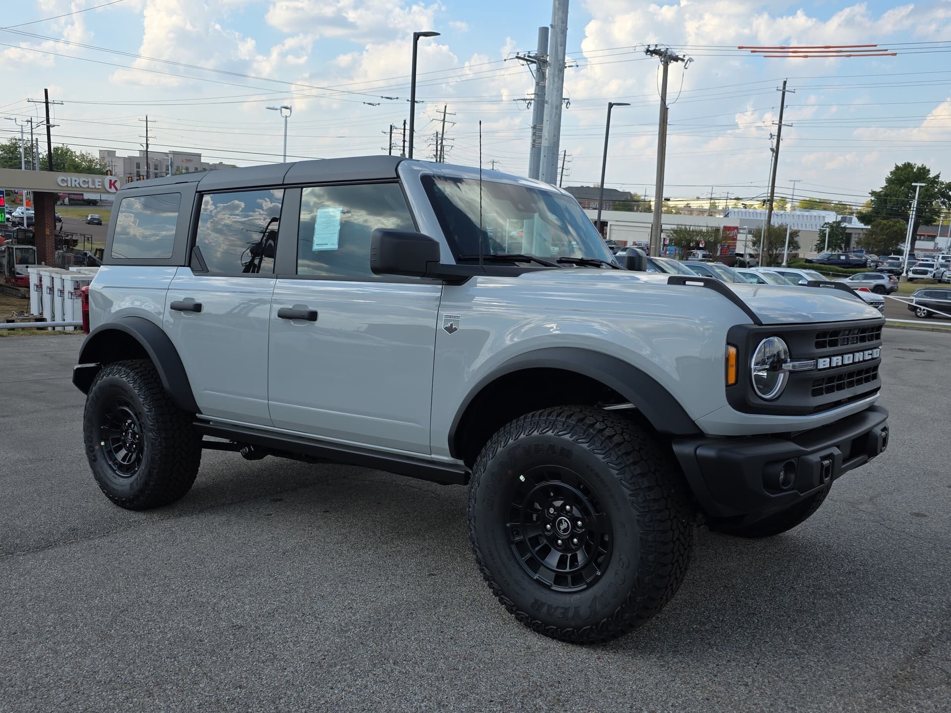 2026 Ford Bronco Big Bend — photo 1 of 20