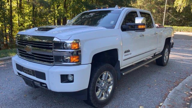 2017 Chevrolet Silverado 2500HD High Country — photo 1 of 13