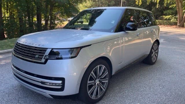 2025 Land Rover Range Rover Autobiography — photo 1 of 13