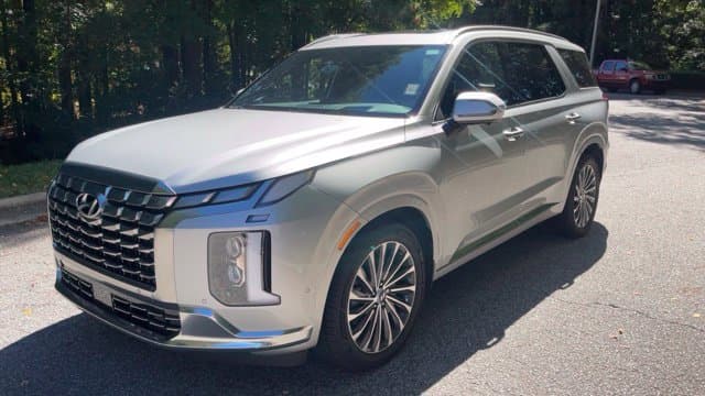 2023 Hyundai Palisade Calligraphy — photo 1 of 13