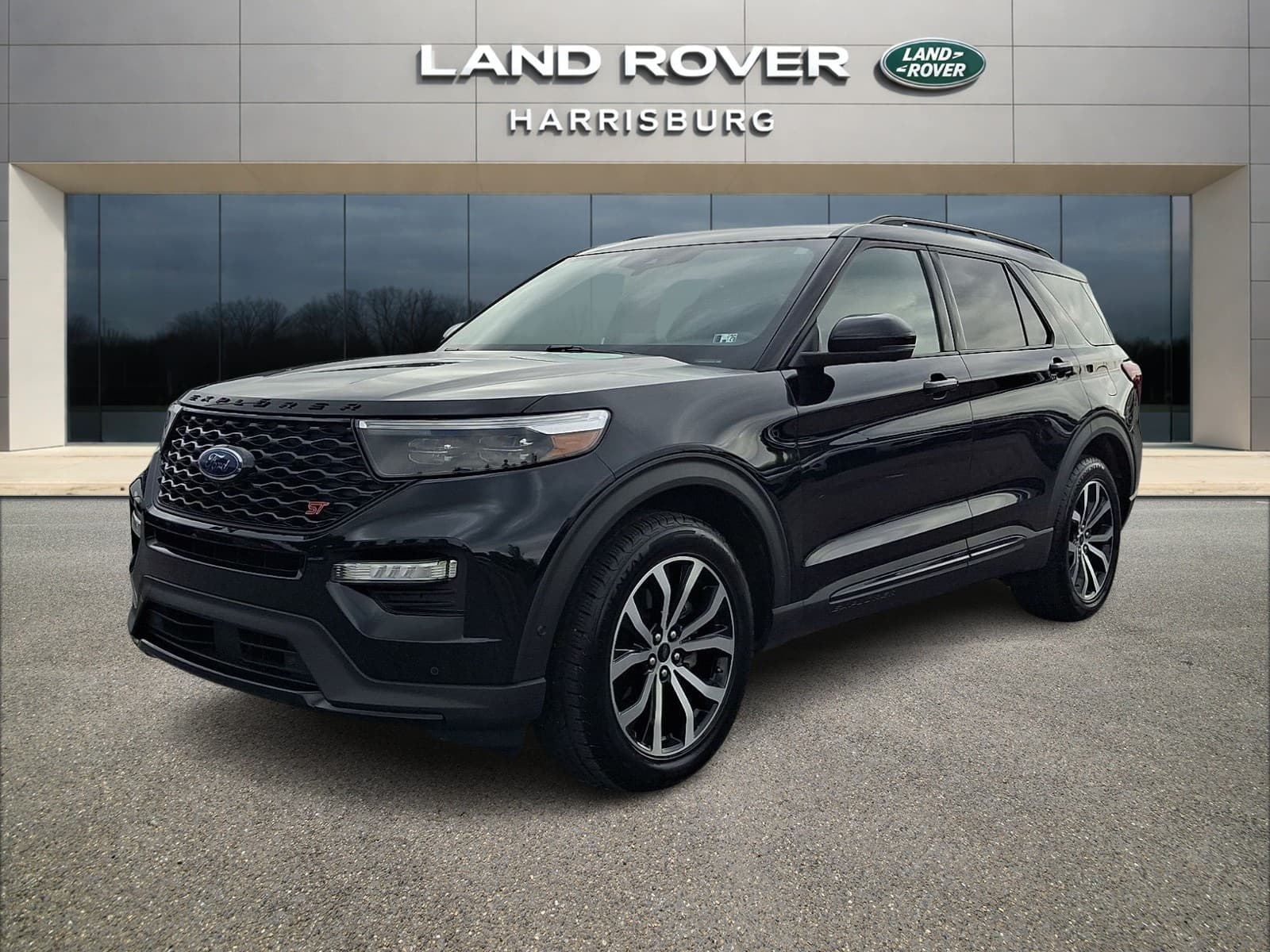 2020 Ford Explorer ST — photo 1 of 34