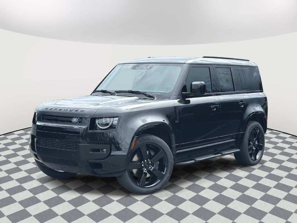 2026 Land Rover Defender X-Dynamic SE — photo 1 of 31