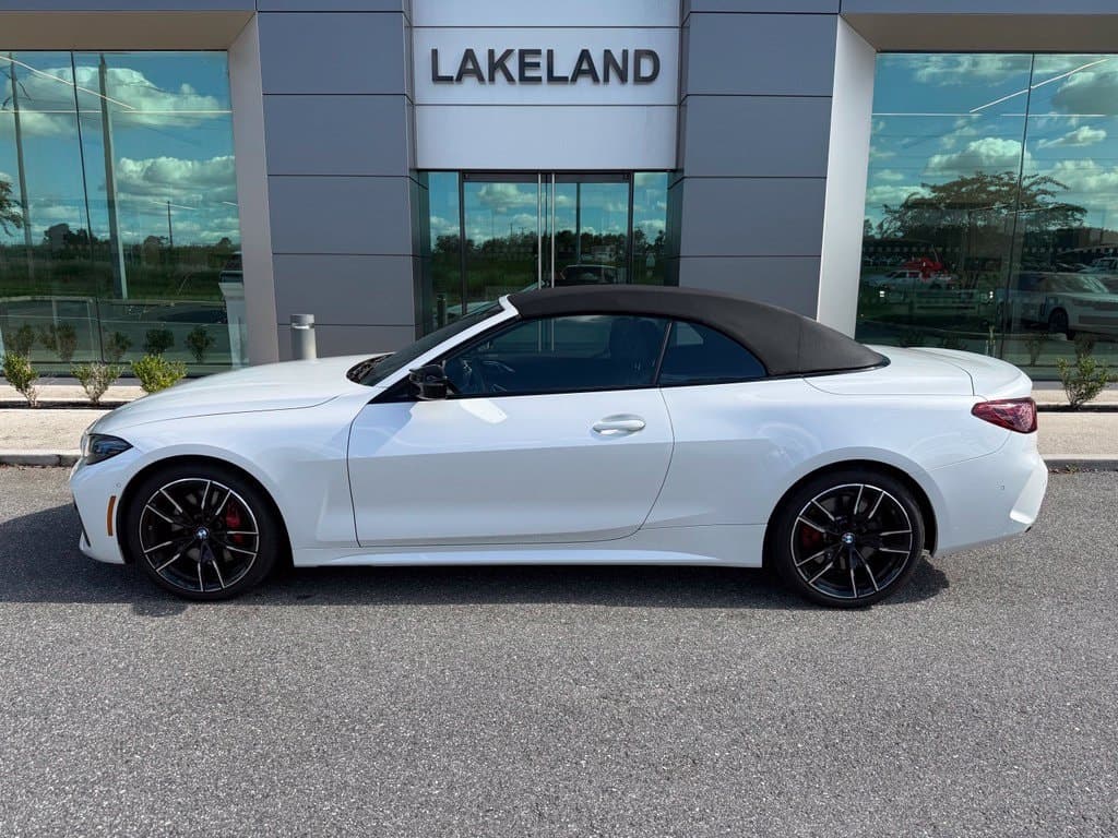 2027 BMW 4 Series M440i xDrive — photo 1 of 11