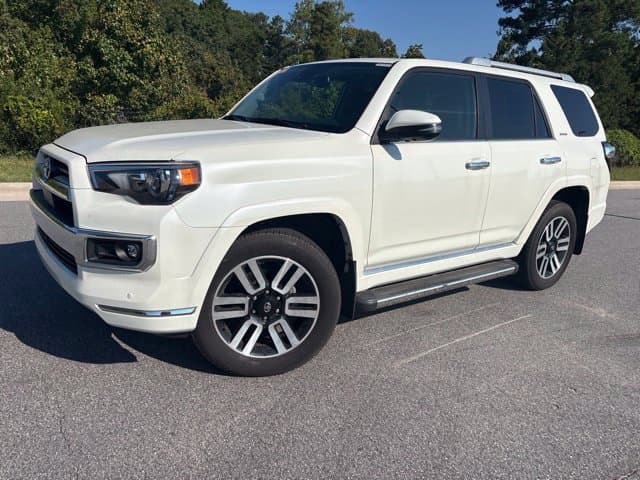 2023 Toyota 4Runner Limited — photo 1 of 13