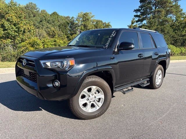 2024 Toyota 4Runner SR5 Premium — photo 1 of 13