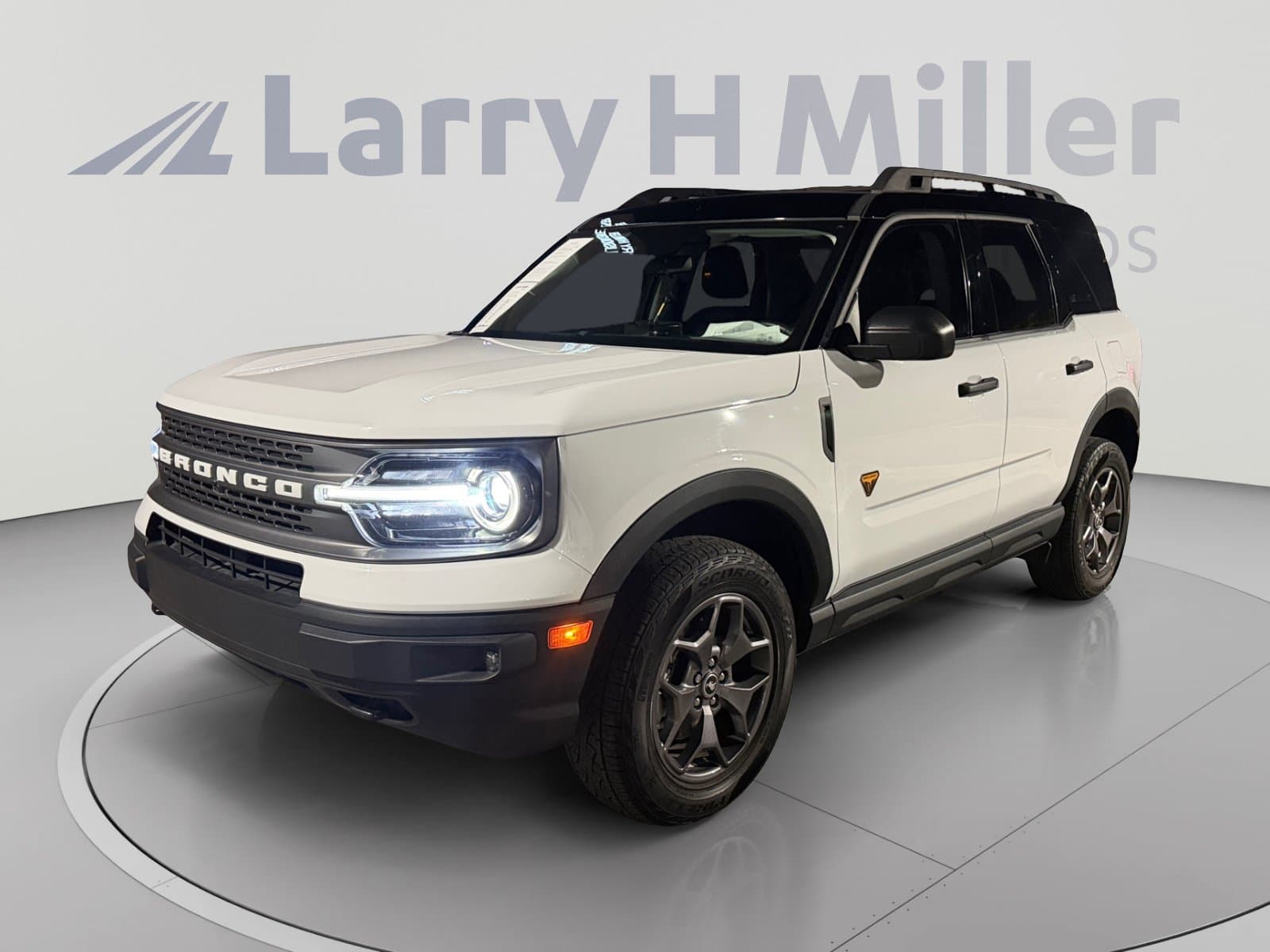 2024 Ford Bronco Sport Badlands — photo 1 of 36