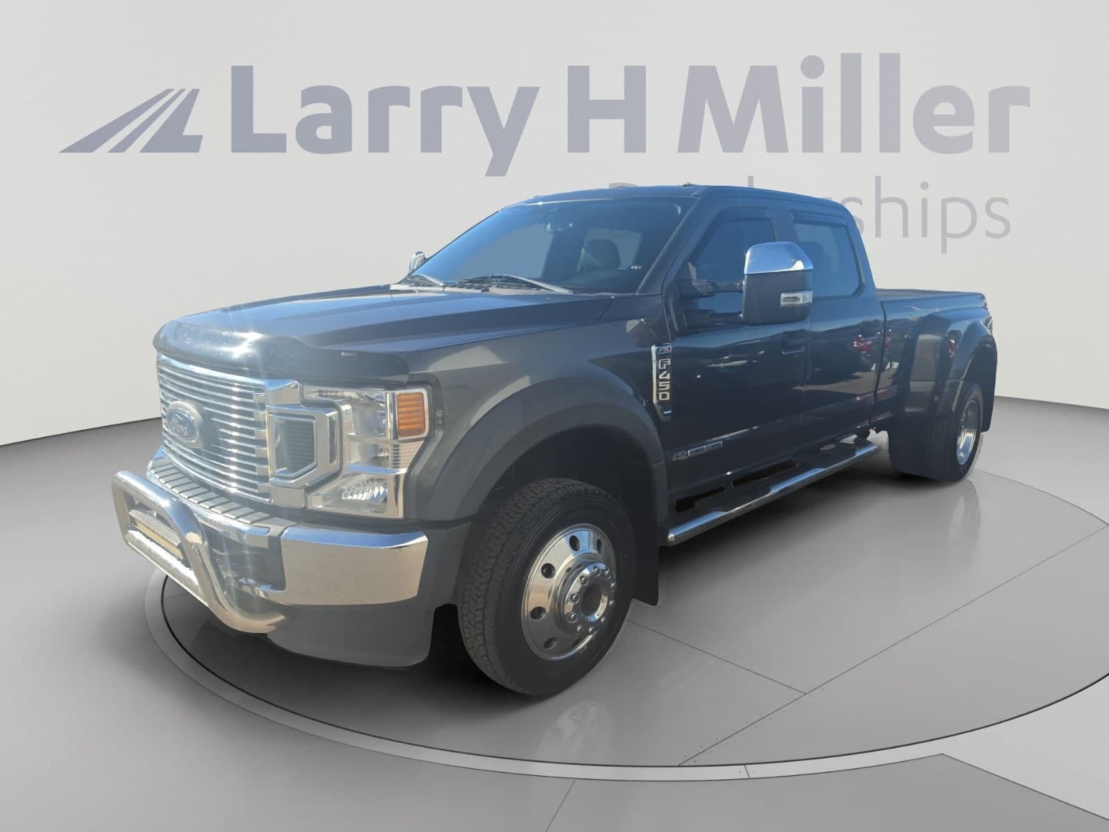 2020 Ford Super Duty F-450 DRW XL — photo 1 of 36