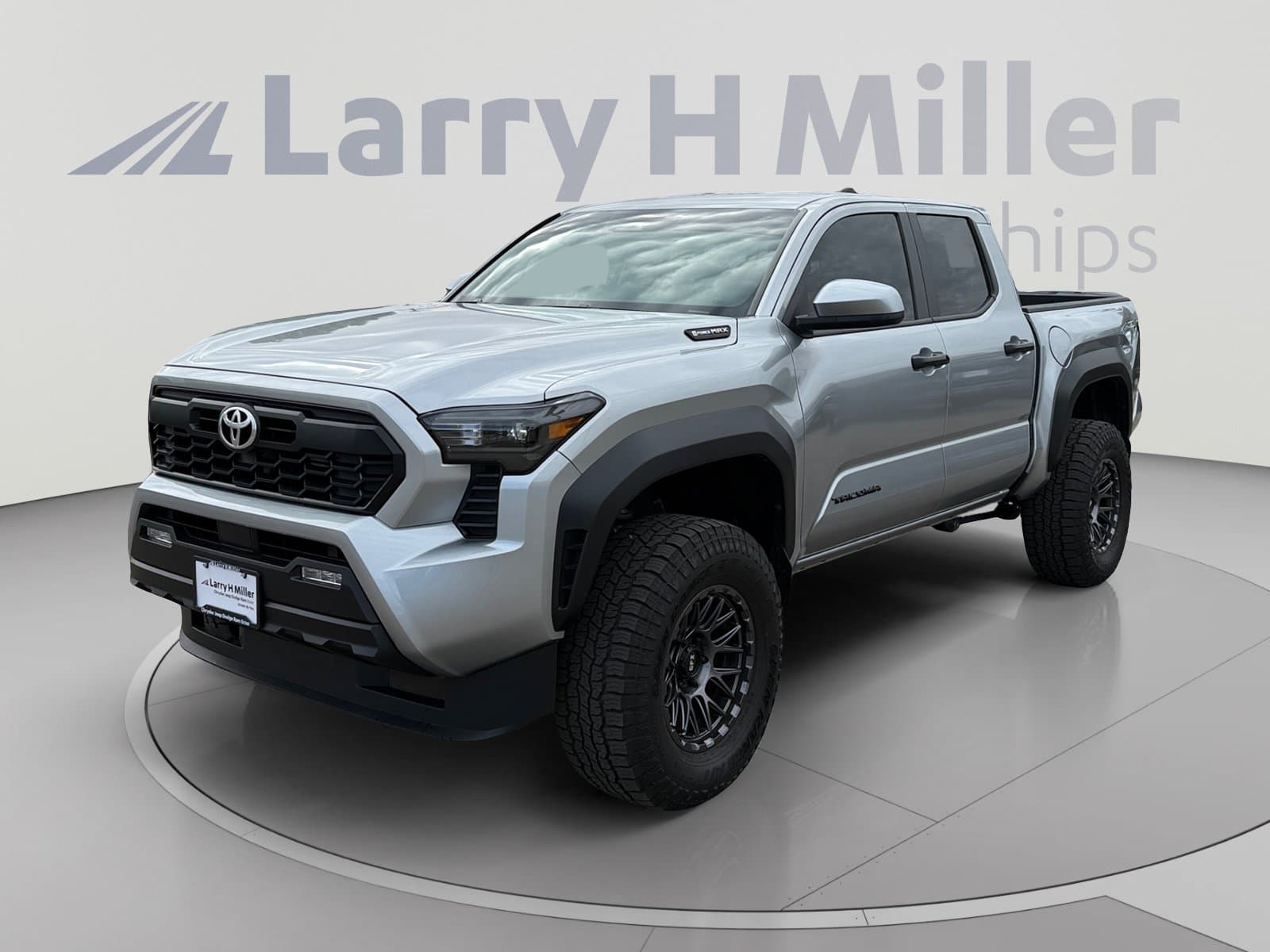 2025 Toyota Tacoma 4WD TRD Off Road Hybrid — photo 1 of 35