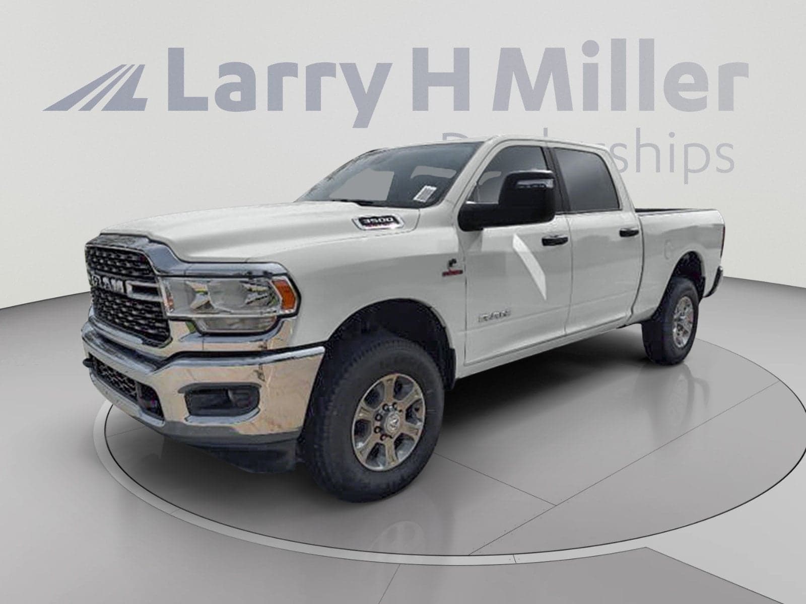 2023 RAM 3500 Big Horn — photo 1 of 5