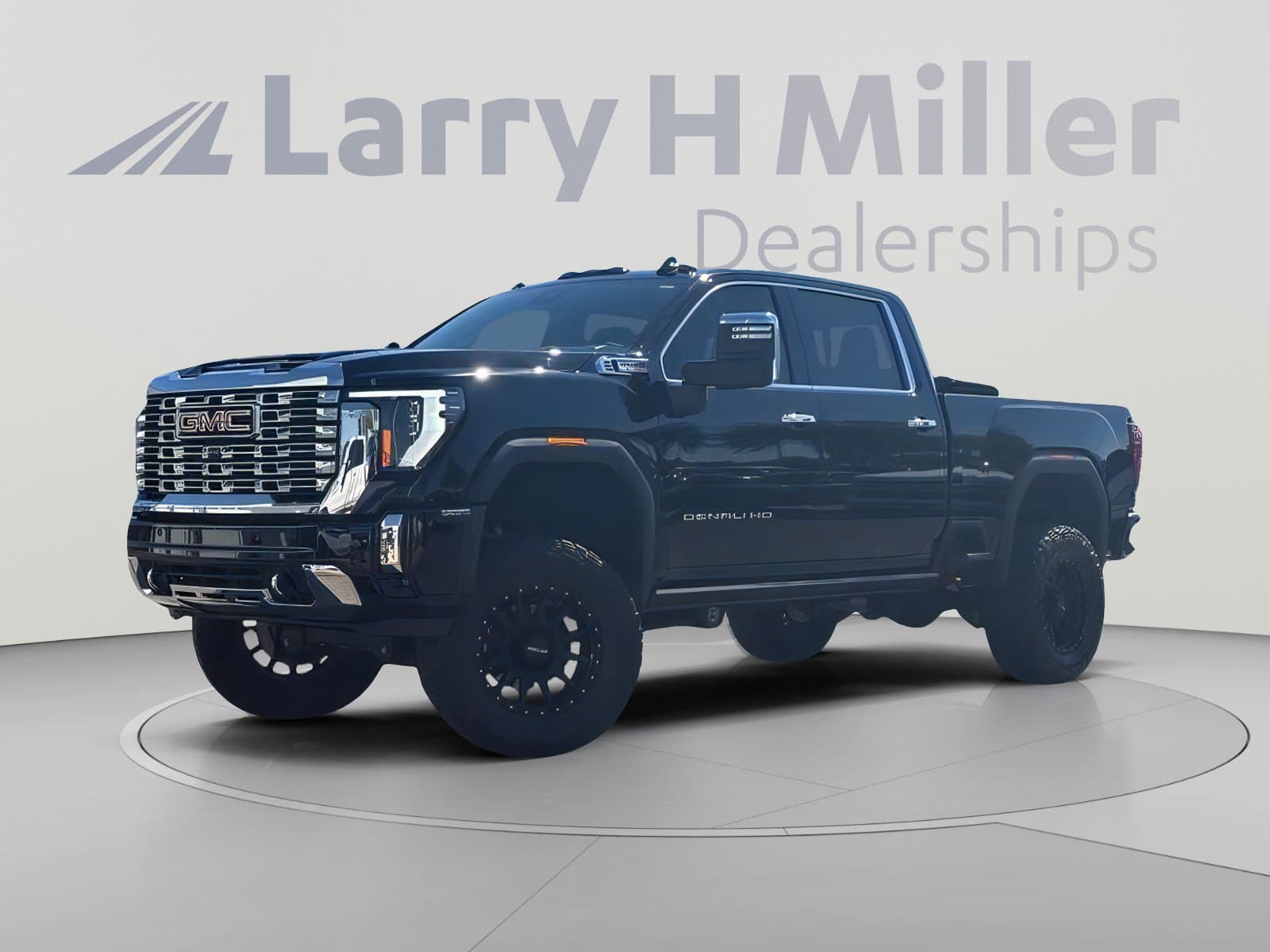 2024 GMC Sierra 2500HD Denali — photo 1 of 33