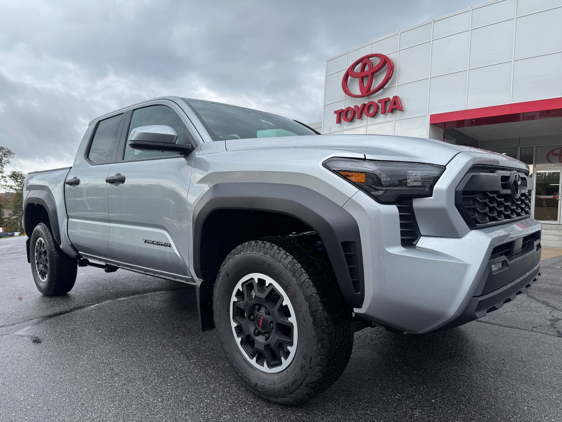 2026 Toyota Tacoma 4WD TRD Off Road — photo 1 of 50