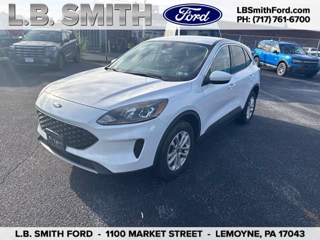 2021 Ford Escape SE — photo 1 of 9