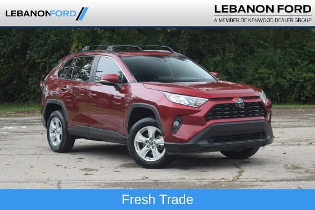 2020 Toyota RAV4 XLE — photo 1 of 30