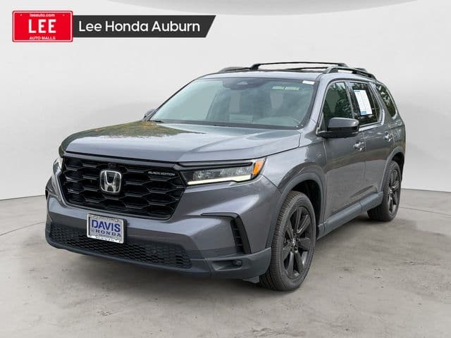 2025 Honda Pilot Black Edition — photo 1 of 8