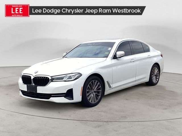 2021 BMW 5 Series 530i xDrive — photo 1 of 13