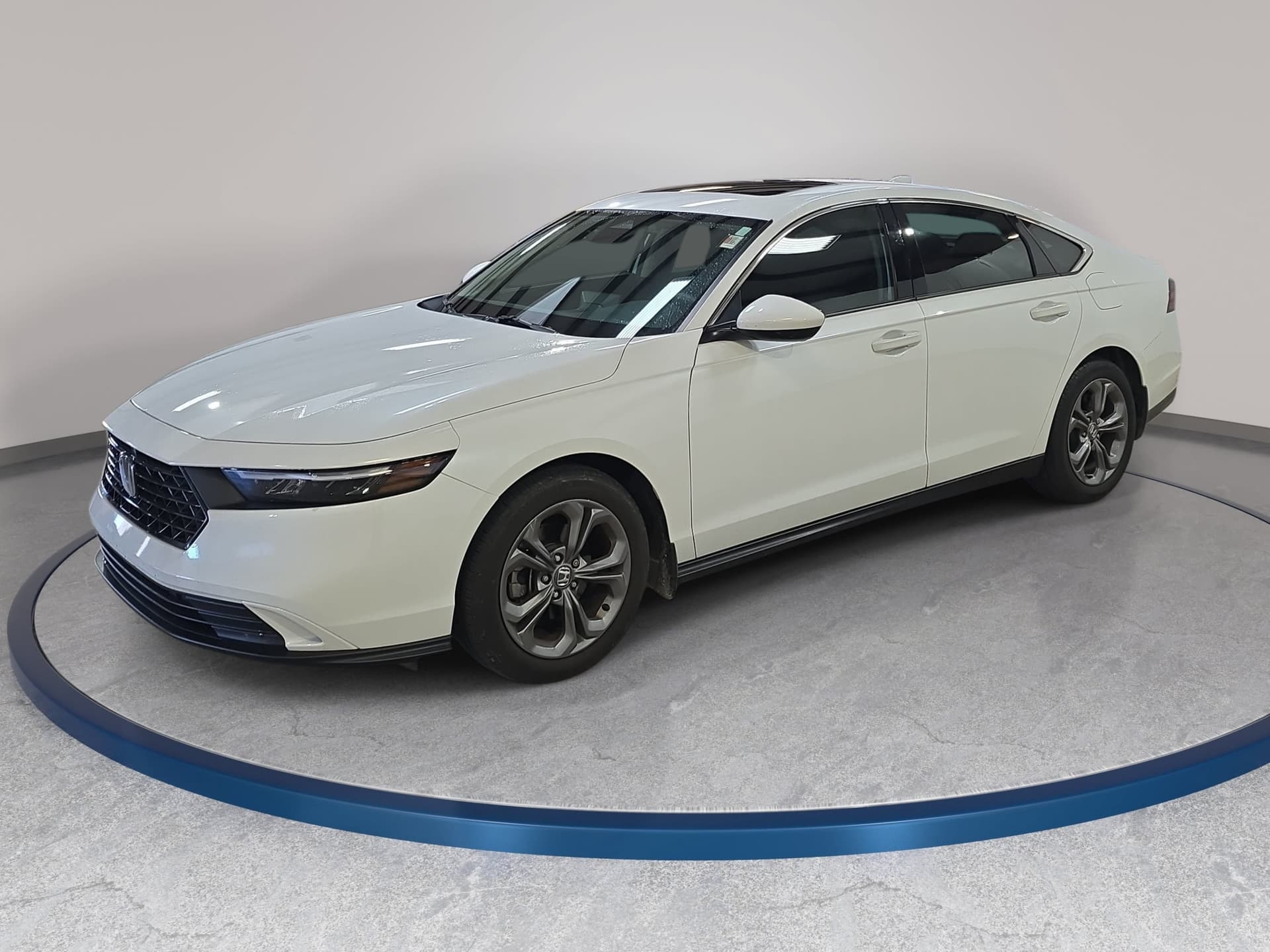 2024 Honda Accord Sedan EX — photo 1 of 12