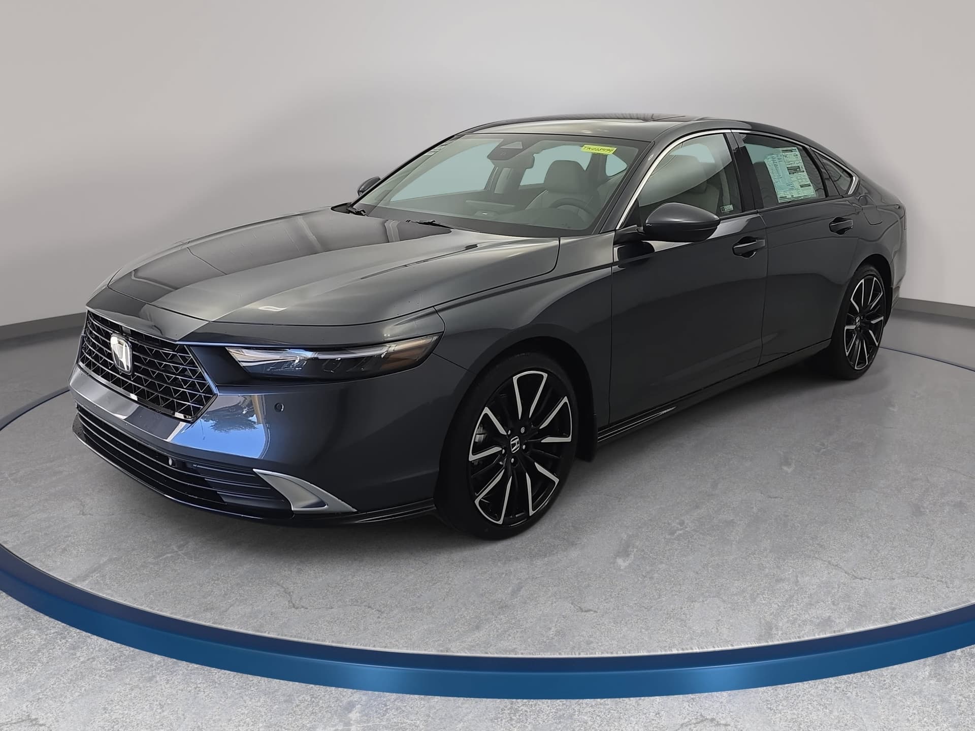 2026 Honda Accord Hybrid Touring — photo 1 of 33