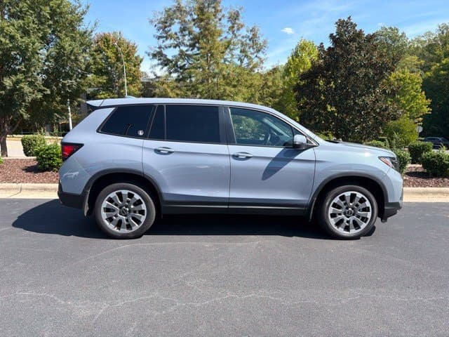2025 Honda Passport EX-L — photo 1 of 16