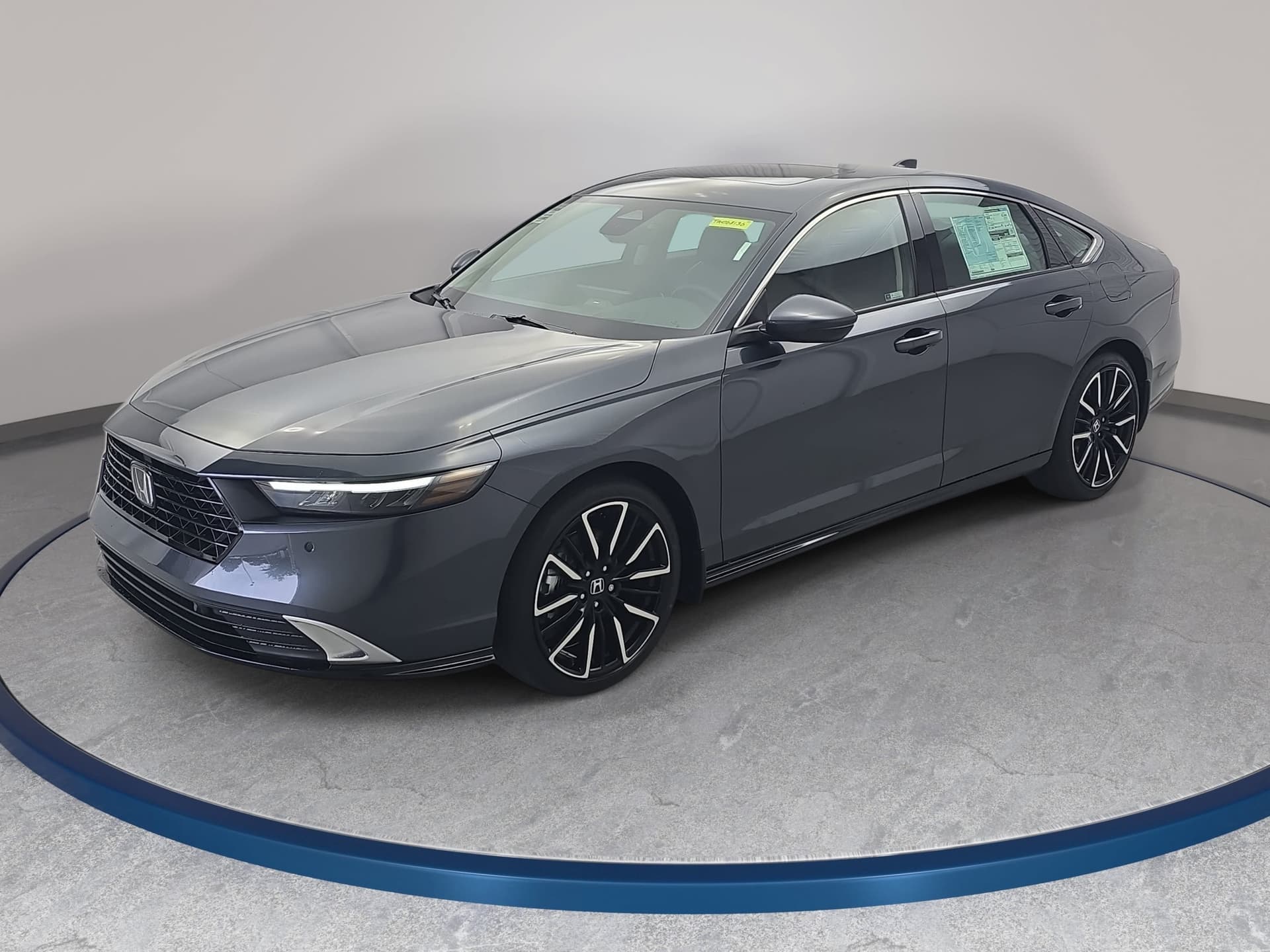 2026 Honda Accord Hybrid Touring — photo 1 of 34