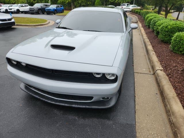 2022 Dodge Challenger GT — photo 1 of 15