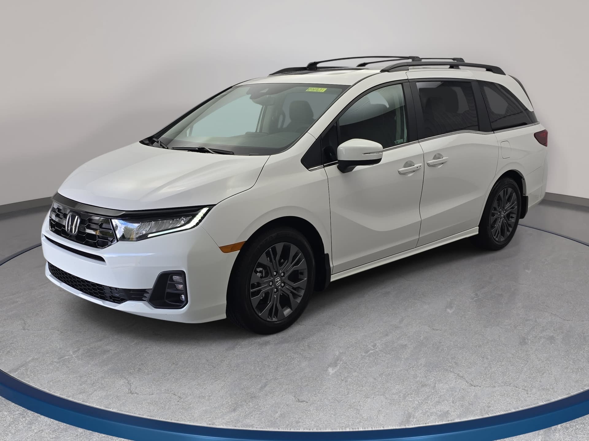 2027 Honda Odyssey Touring — photo 1 of 37