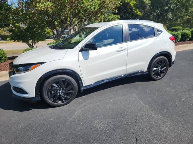 2022 Honda HR-V Sport — photo 1 of 14