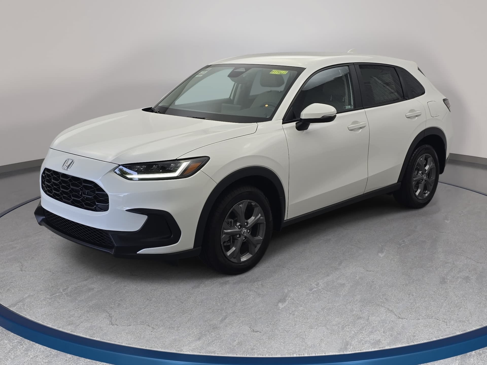 2027 Honda HR-V LX — photo 1 of 34