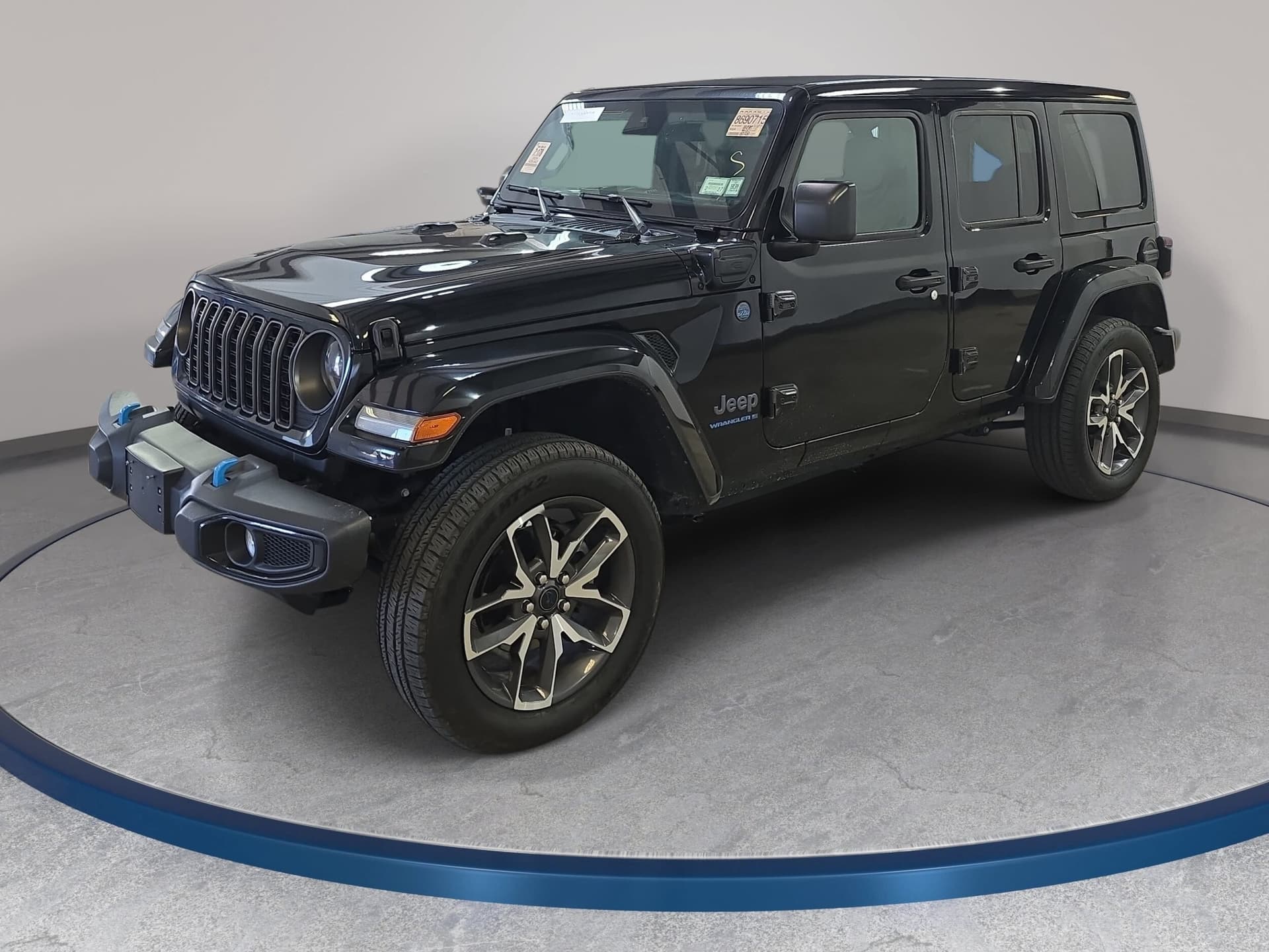 2024 Jeep Wrangler Sport — photo 1 of 31