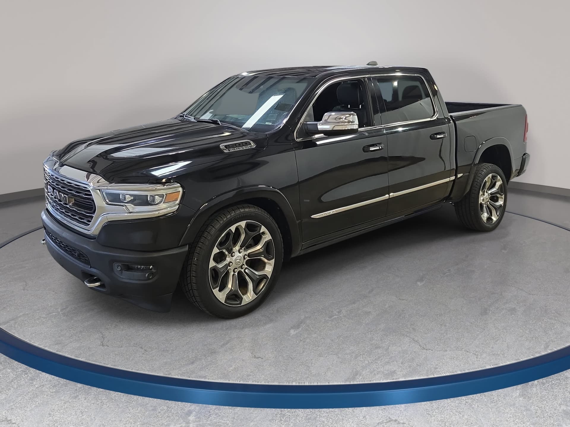 2019 RAM 1500 Limited — photo 1 of 12