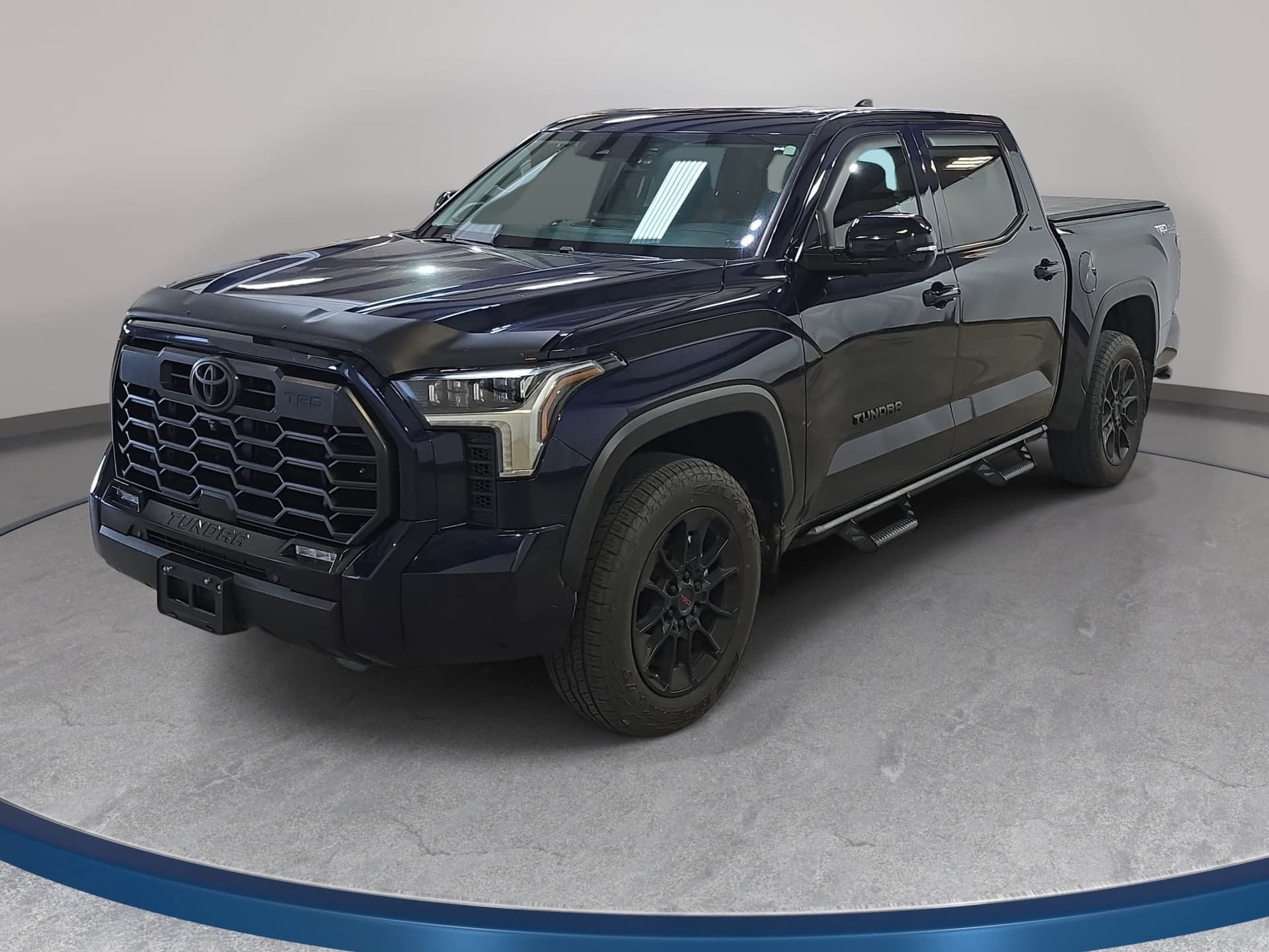 2024 Toyota Tundra 4WD Limited — photo 1 of 31