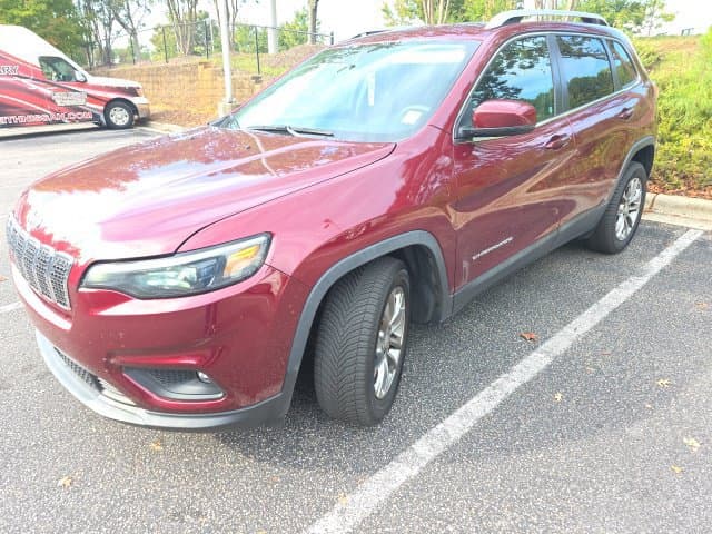 2021 Jeep Cherokee Latitude Lux — photo 1 of 16